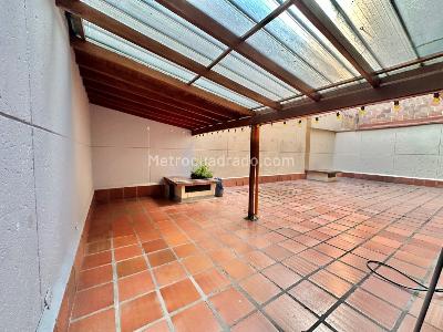 Apartamento de 3 alcobas en venta en Laureles, Medellín, 197 m² · foto 12 de 20