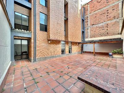 Apartamento de 3 alcobas en venta en Laureles, Medellín, 197 m² · foto 14 de 20