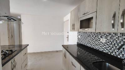 Apartamento en venta en Belen Los Alpes, Medellín · foto 7 de 19