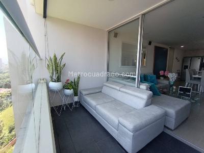 Apartamento en venta en Alto De Las Flores, Sabaneta · foto 4 de 20