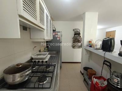 Apartamento en venta en La Aguacatala, Medellín · foto 7 de 16