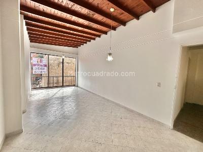 Apartamento en venta en Villa Hermosa, Medellín · foto 2 de 20