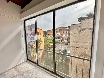 Apartamento en venta en Villa Hermosa, Medellín · foto 3 de 20