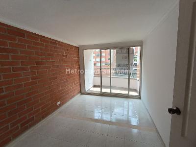 Apartamento de 3 alcobas en venta en Loma Del Indio, Medellín, 110 m² · foto 17 de 20