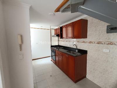 Apartamento de 3 alcobas en venta en Loma Del Indio, Medellín, 110 m² · foto 7 de 20