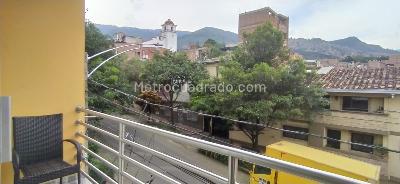 Apartamento de 2 alcobas en venta en Villa Hermosa, Medellín, 166 m² · foto 7 de 20