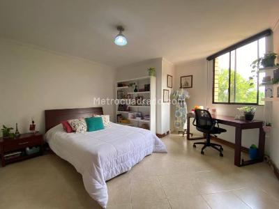 Apartamento de 4 alcobas en venta en Los Balsos, Medellín, 170 m² · foto 12 de 13