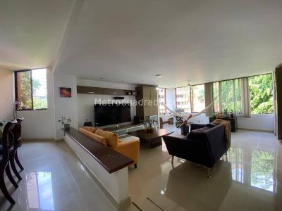 Apartamento de 4 alcobas en venta en Los Balsos, Medellín, 170 m² · foto 3 de 13