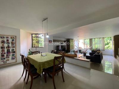 Apartamento de 4 alcobas en venta en Los Balsos, Medellín, 170 m² · foto 5 de 13