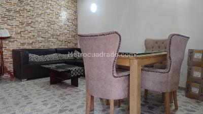 Casa de 5 alcobas en venta en Veinte De Julio, Medellín, 120 m² · foto 5 de 11