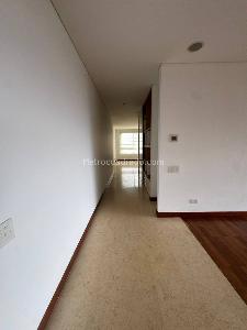 Apartamento en arriendo en Los Balsos, Medellín · foto 16 de 20