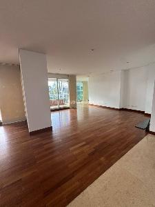 Apartamento en arriendo en Los Balsos, Medellín · foto 3 de 20