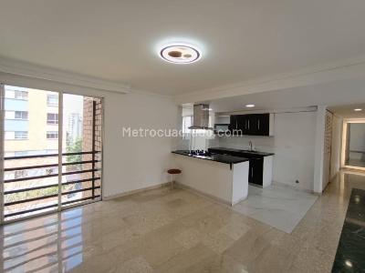 Apartamento de 3 alcobas en arriendo en Loma De Los Parra, Medellín, 150 m² · foto 11 de 20