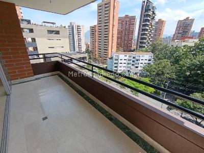 Apartamento de 3 alcobas en arriendo en Loma De Los Parra, Medellín, 150 m² · foto 6 de 20