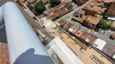 Apartamento de 3 alcobas en venta en Los Alcazares, Sabaneta, 70 m² · foto 12 de 20