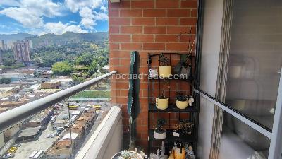 Apartamento de 3 alcobas en venta en Los Alcazares, Sabaneta, 70 m² · foto 15 de 20