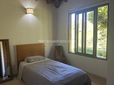 Casa de 4 alcobas en venta en Vereda Abreito, Rionegro · foto 3 de 20