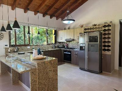Casa de 4 alcobas en venta en Vereda Abreito, Rionegro · foto 4 de 20