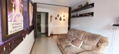 Apartamento de 3 alcobas en venta en Laureles, Medellín, 174 m² · foto 8 de 20