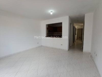 Apartamento en venta en San Jose, Itagüí · foto 2 de 17