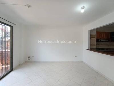 Apartamento en venta en San Jose, Itagüí · foto 3 de 17