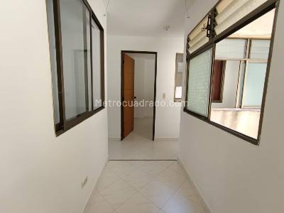 Apartamento en venta en San Jose, Itagüí · foto 8 de 17
