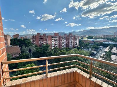 Apartamento de 3 alcobas en venta en Laureles, Medellín, 90 m² · foto 17 de 20