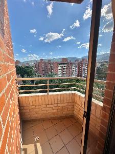 Apartamento de 3 alcobas en venta en Laureles, Medellín, 90 m² · foto 20 de 20