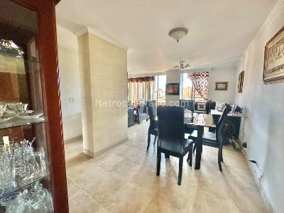 Apartamento de 3 alcobas en venta en Laureles, Medellín, 90 m² · foto 5 de 20