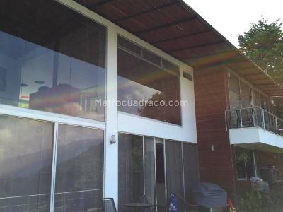 Casa de 5 alcobas en venta en Loma Del Chocho, Envigado · foto 11 de 20