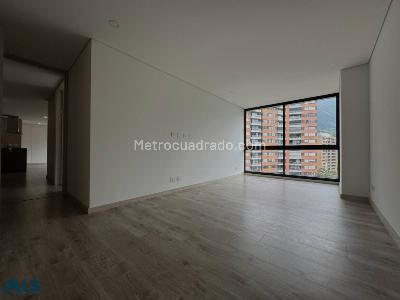 Apartamento en venta en Altos Del Poblado, Medellín · foto 16 de 20