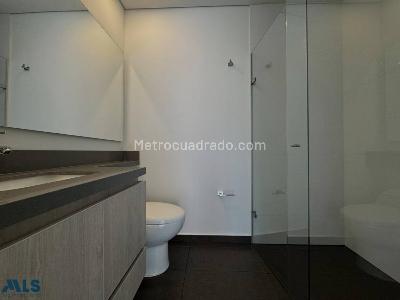 Apartamento en venta en Altos Del Poblado, Medellín · foto 17 de 20