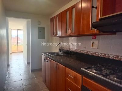 Apartamento de 3 alcobas en arriendo en Laureles, Medellín, 120 m² · foto 8 de 20