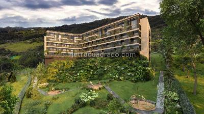Apartamento de 2 alcobas en venta en Loma Del Escobero, Envigado, 75 m² · foto 1 de 20