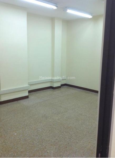 Local Comercial en Arriendo, 3 De Julio, Cali - Więcej