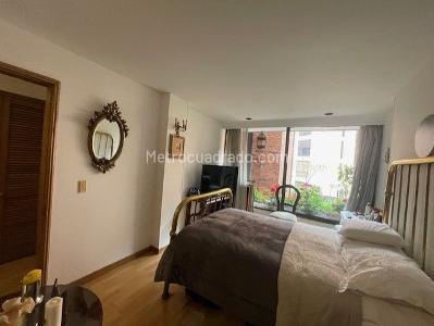 Apartamento de 3 alcobas en venta en La Carolina, Bogotá, 95 m² · foto 14 de 20