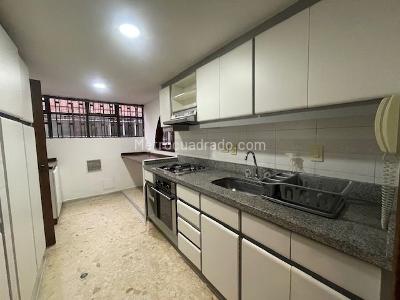 Apartamento de 1 alcoba en venta en Parque Del Chico, Bogotá, 82 m² · foto 4 de 20