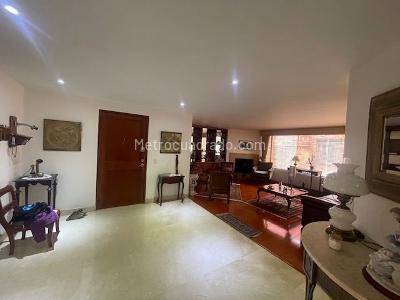 Apartamento en venta en Barrio La Carolina, Bogotá · foto 3 de 20
