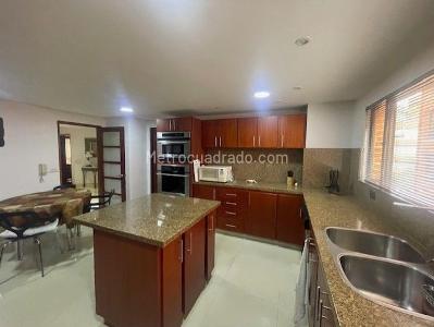 Apartamento en venta en Barrio La Carolina, Bogotá · foto 8 de 20