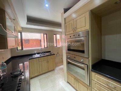 Apartamento de 3 alcobas en venta en La Carolina, Bogotá, 150 m² · foto 14 de 20