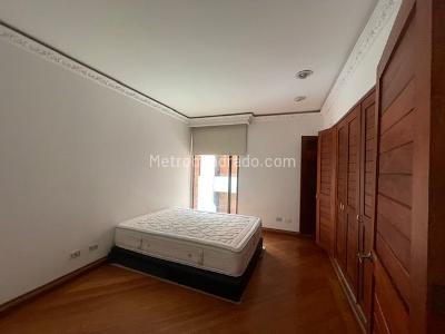 Apartamento de 3 alcobas en venta en La Carolina, Bogotá, 150 m² · foto 20 de 20