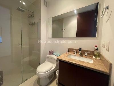 Apartamento de 2 alcobas en venta en Santa Barbara Central, Bogotá, 90 m² · foto 7 de 20