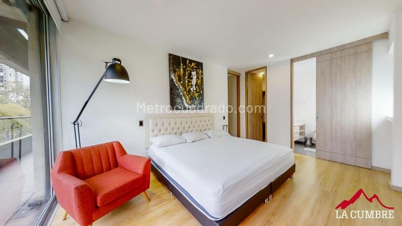 Beautiful 4BR Apartment with Gym in Loma Los Parra - 8