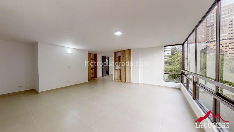 Apartamento de 4 Alcobas con 4 Baños en El Tesoro, El Poblado - 2