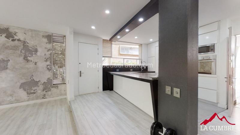 2-Level 3BR House in El Tesoro, El Poblado - 7