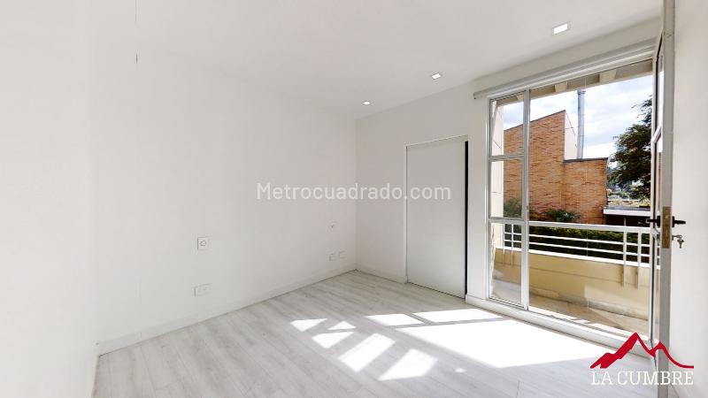2-Level 3BR House in El Tesoro, El Poblado - 9