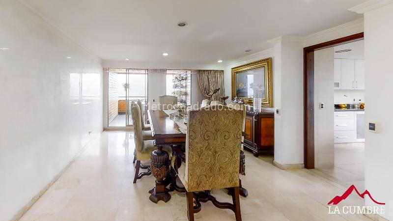 Penthouse Espectacular de 4 Alcobas en El Poblado Las Palmas - 8