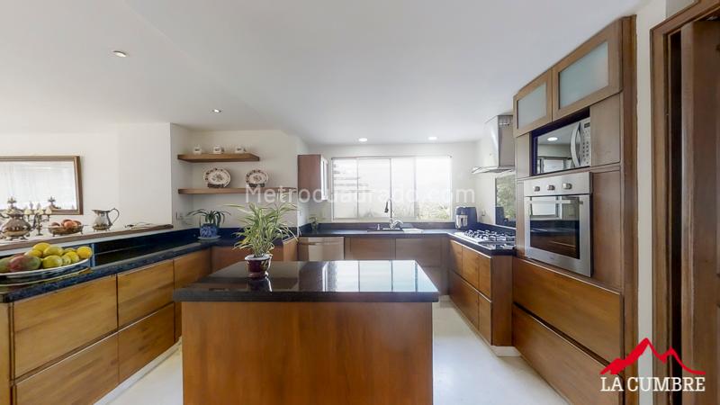 3BR Apartment for Rent in El Poblado San Lucas - 4