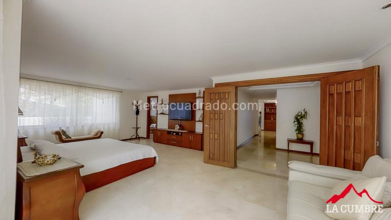 3BR Apartment for Rent in El Poblado San Lucas - 9