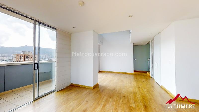 3BR Duplex Apartment in Santa Maria de los Angeles - 5